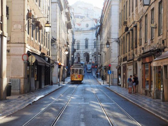 Quarto Com Varanda Na Rua Dos Douradores Lizbona Zewnętrze zdjęcie